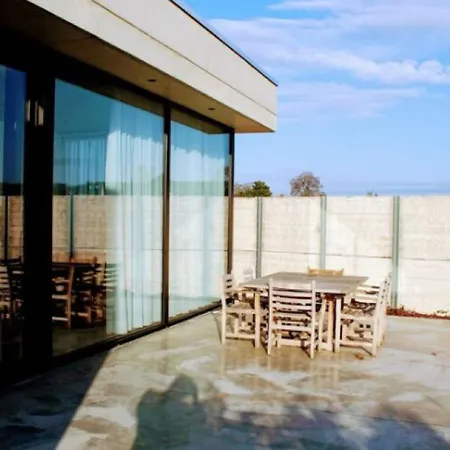 Modern In With Private Garden Villa *